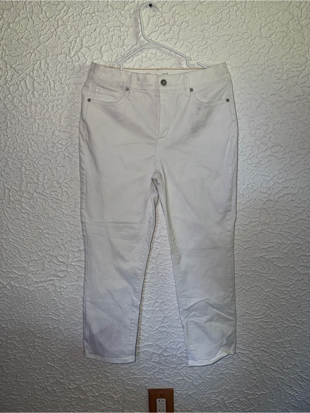 Eddie Bauer White Slightly Curvy High Rise Straight Crop Jeans size 10